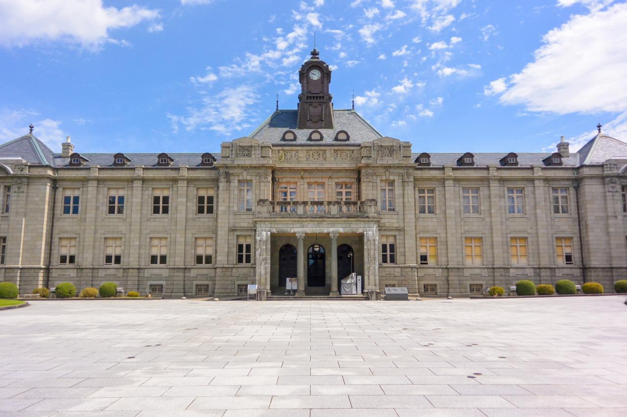 山形県郷土館「文翔館」