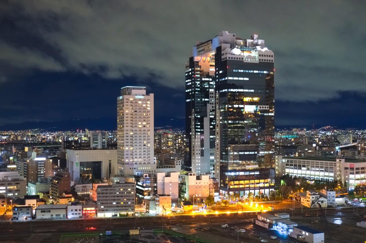 大阪 梅田スカイビル 夜景
