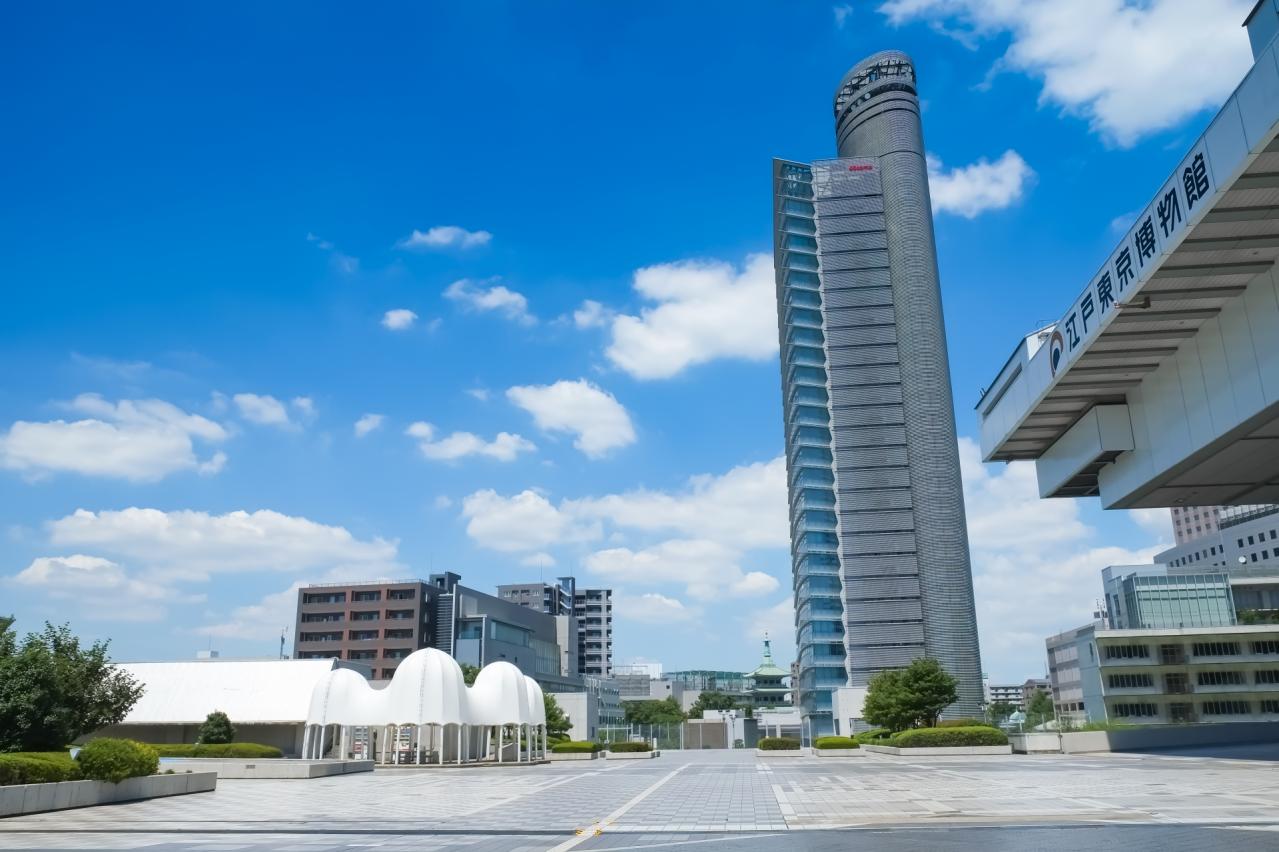 江戸東京博物館前の景色