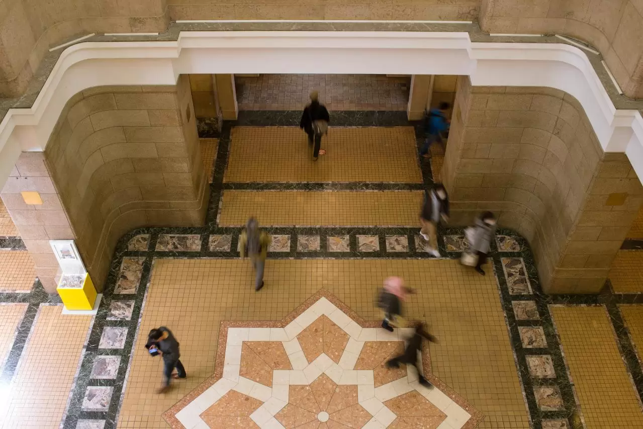 東京・上野の国立科学博物館 俯瞰で見た日本館の中央ホール