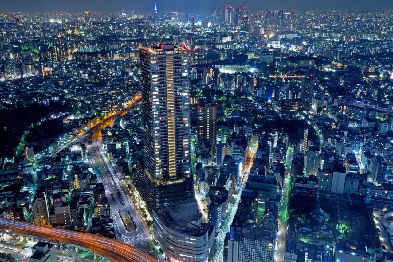 サンシャイン60展望台から望む夜景