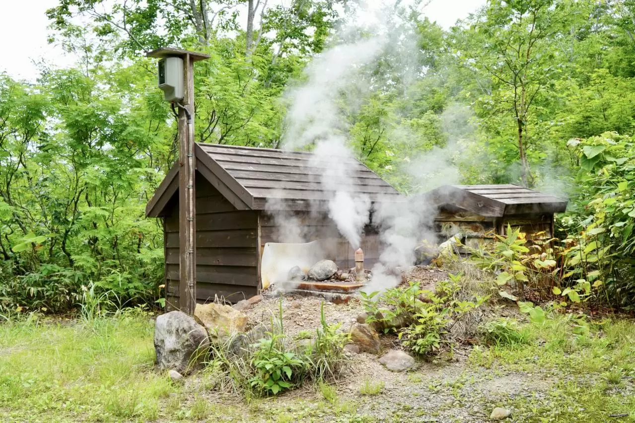 青森　酸ヶ湯の噴気孔