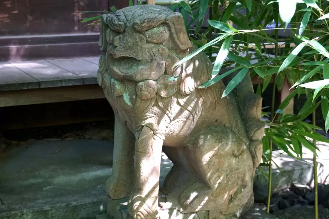 根津美術館の狛犬