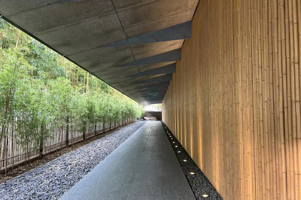 奥行きを感じる南青山の根津美術館
