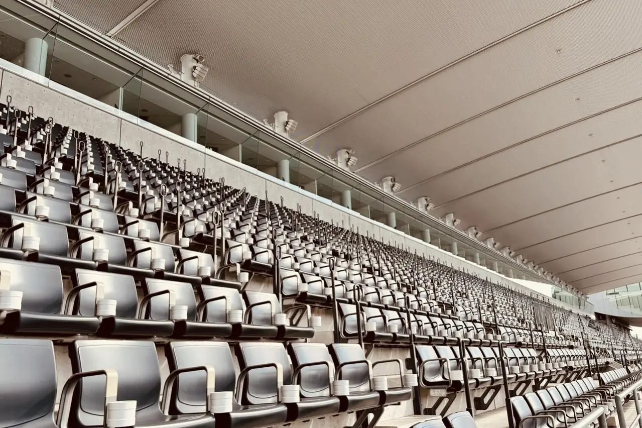 メインスタンド