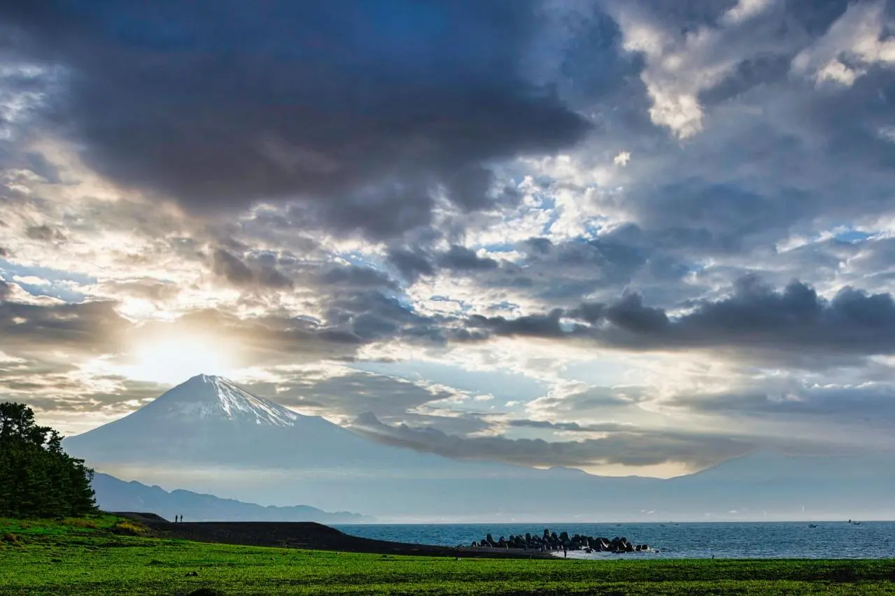 静岡県世界遺産三保松原からの富士