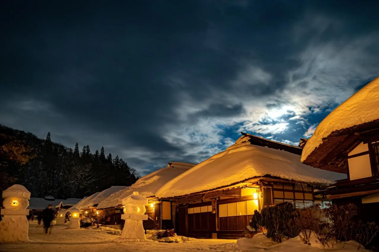 冬の大内宿　福島県下郷町