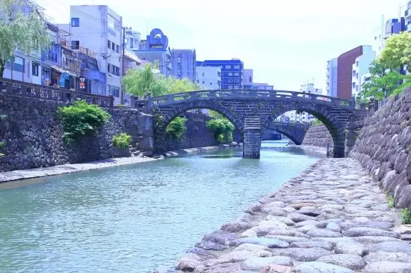 Meghanebashi