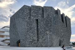 角川武蔵野ミュージアム