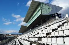 レーシングコース（観客席）