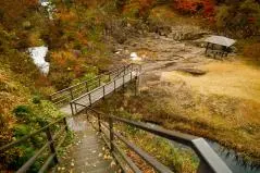 厳美渓の遊歩道