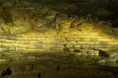 秋芳洞　百枚皿