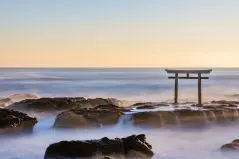 神磯の鳥居の朝／茨城県大洗町